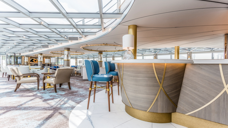 Ravel and Debussy's Palm Court Lounge